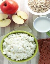 Casa de queso con manzanas